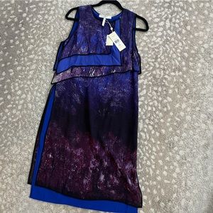 BCBG MAXAZRIA RUNWAY DRESS SIZE 2